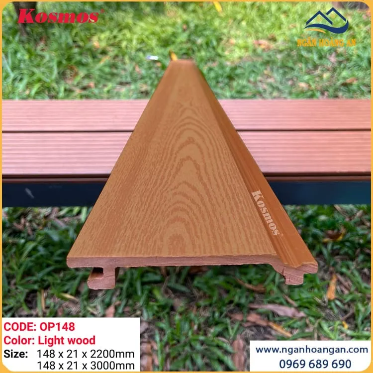 Tấm Ốp Ngoài Trời Vân Gỗ Kosmos OP148X3M Light Wood